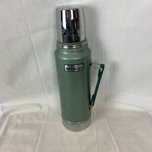 Vintage Aladdin Stanley Green Insulated‎ Thermos Removeable Cap 32oz